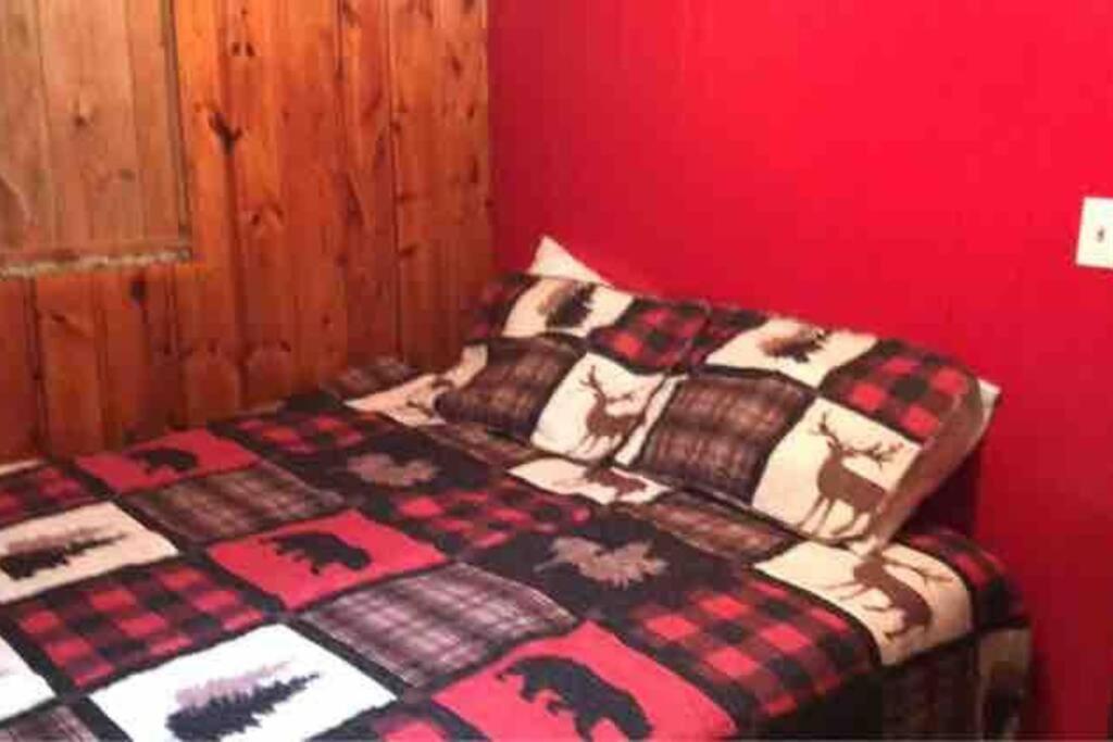 Royce'S Outpost Rustic Cabin Nearby Trails Mio Extérieur photo
